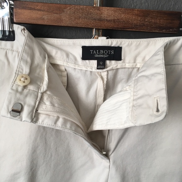 Talbots Cream Colored Shorts Size 12 - Picture 3 of 5